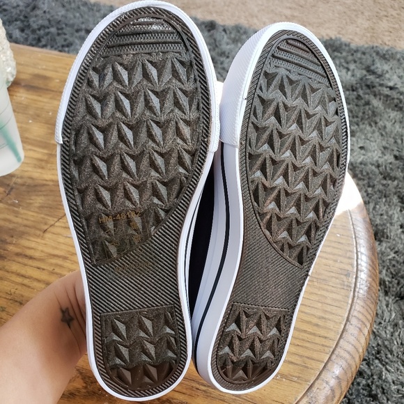 Handpainted Ravenclaw Shoes - Picture 6 of 6